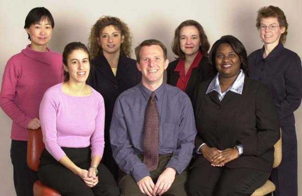 Photo of the 2000-2001 Associate Fellows