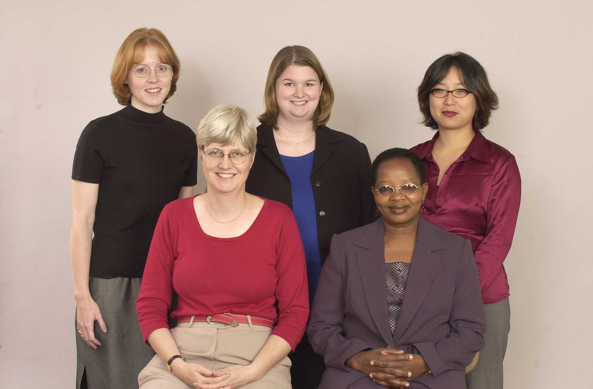 Photo of the 2001-2002 Associate Fellows
