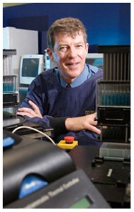 Dr. Ian Frazer in lab