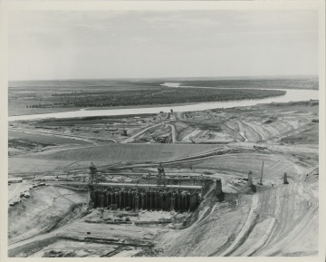 Garrison Dam Intake Structure Construction