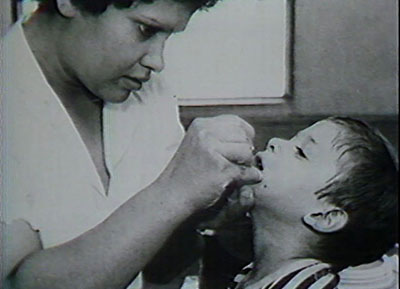 A still from the film Erradicación de la Poliomielitis en las Americas, Pan American Health Organization, 1985
